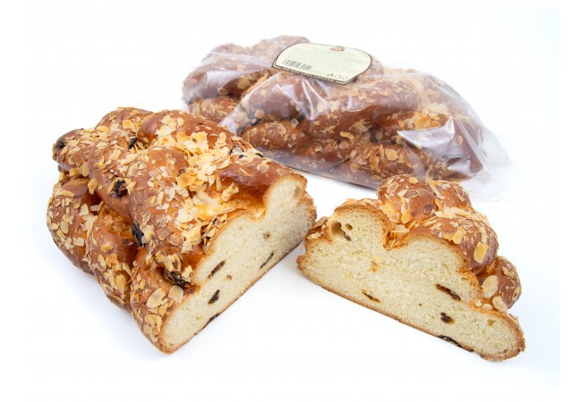 Vánočka s rozinkami a mandlemi,B 800g