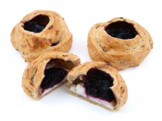 Růžička tvarohovo-rybízová 80g Růžička tvarohovo-rybízová 80g