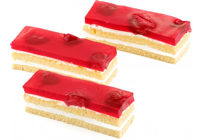 Řez tvarohový s jahodami 60g